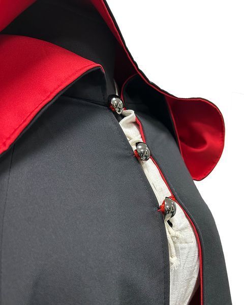 Hooded Cloak &ldquo;Crimson Shadow&rdquo;