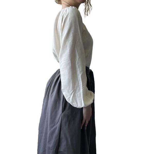 Women&rsquo;s Long-Sleeve Linen Shirt